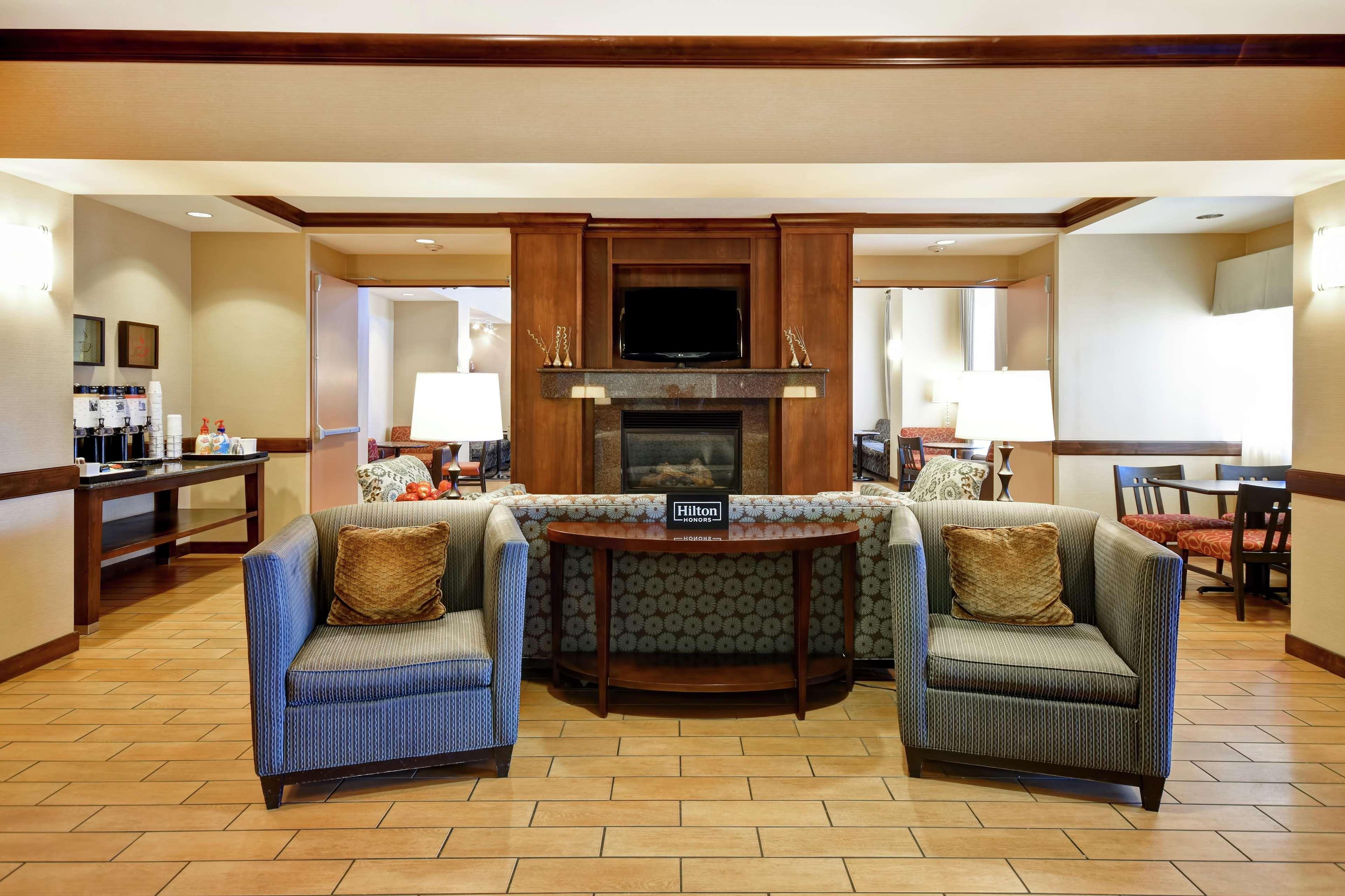 Hampton Inn & Suites Folsom Extérieur photo