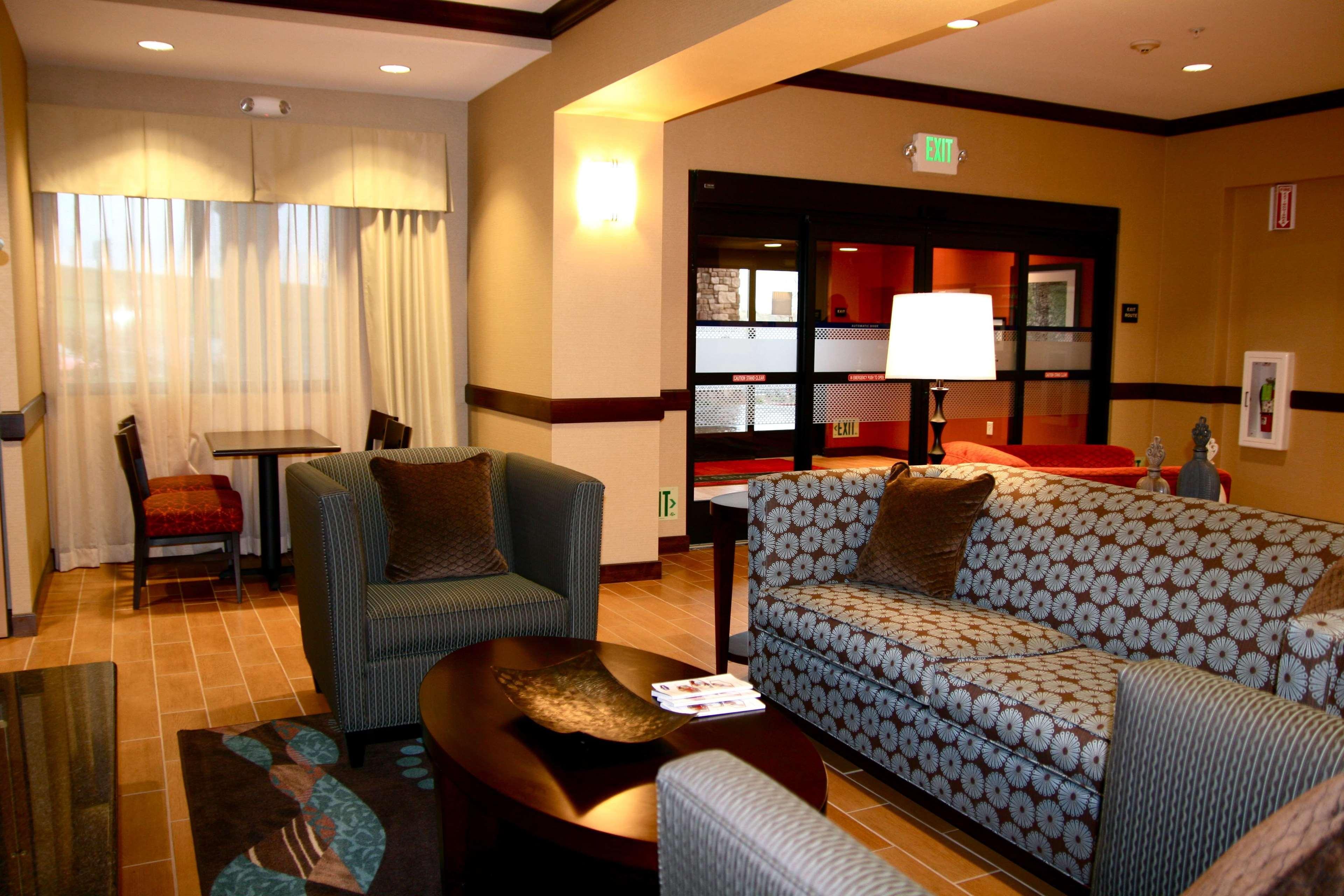 Hampton Inn & Suites Folsom Extérieur photo