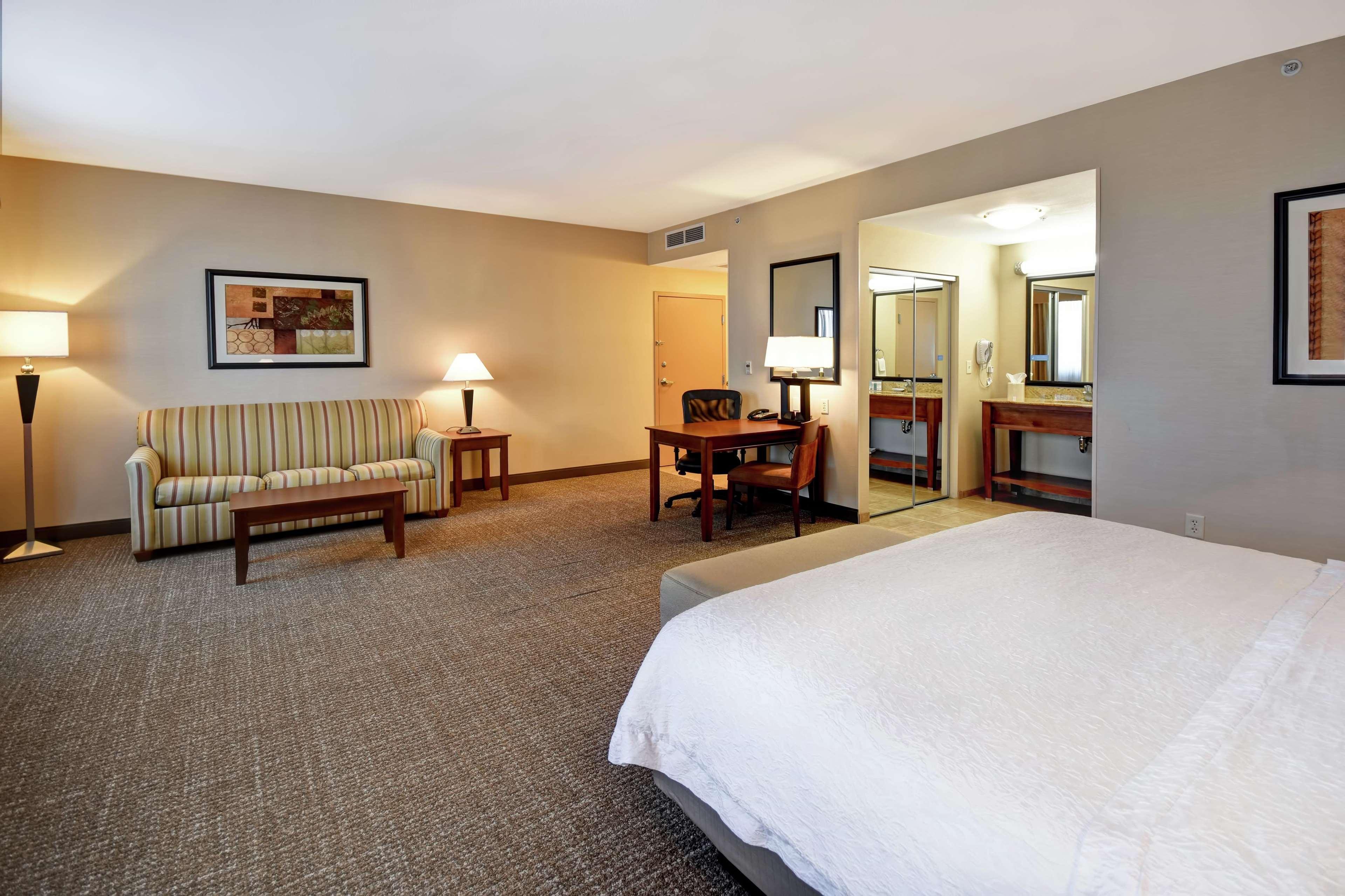 Hampton Inn & Suites Folsom Extérieur photo
