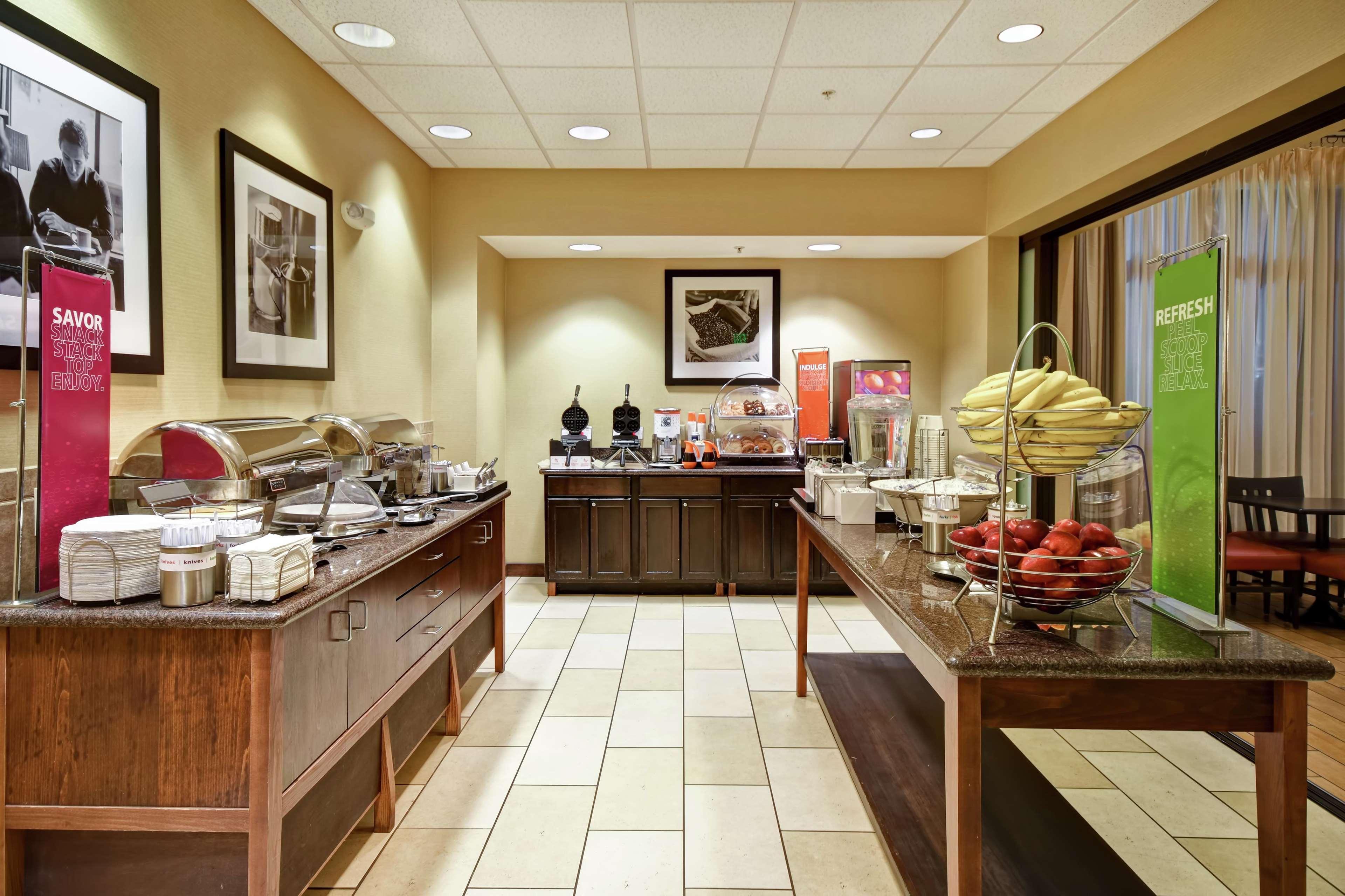 Hampton Inn & Suites Folsom Extérieur photo