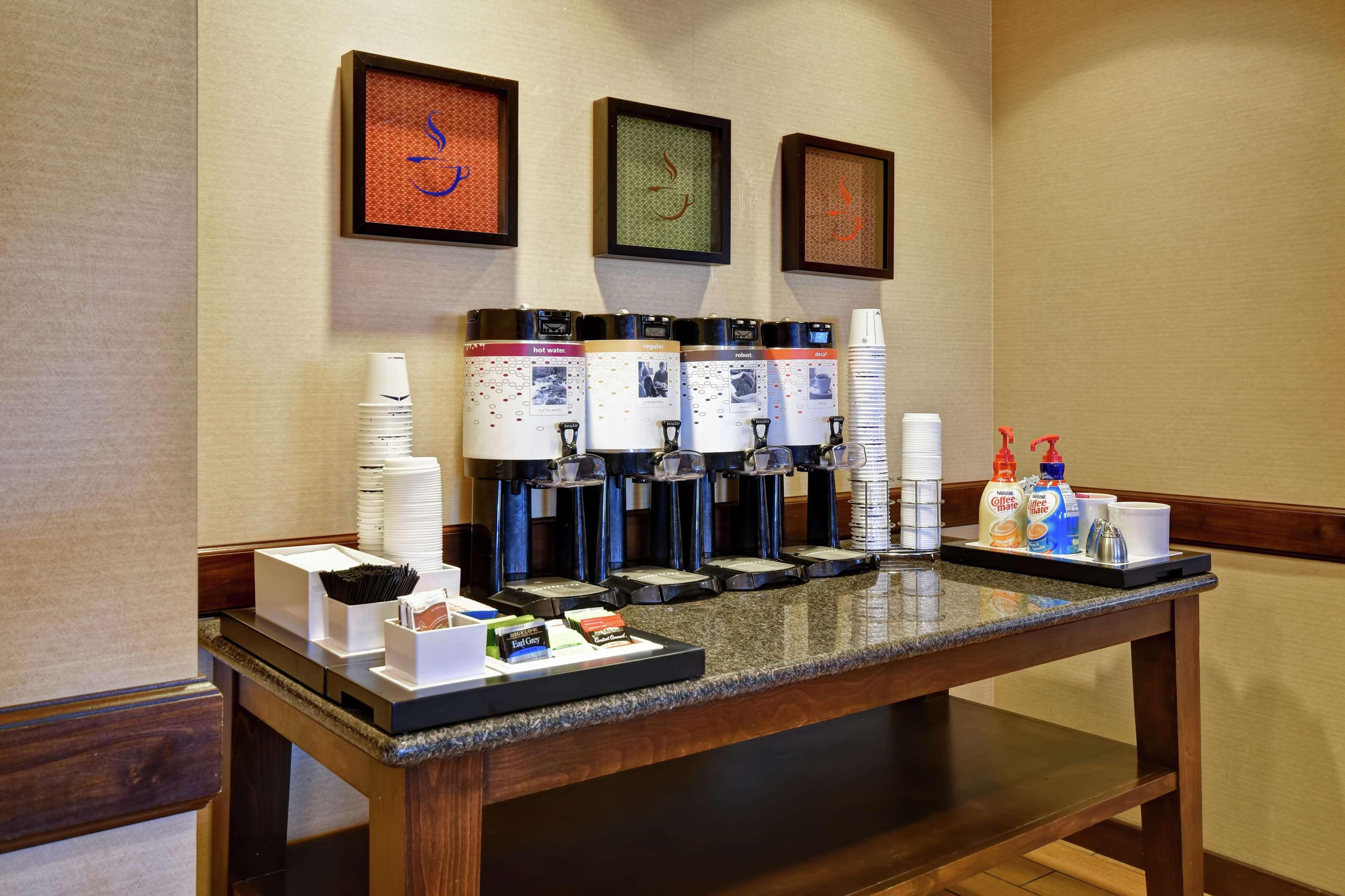 Hampton Inn & Suites Folsom Extérieur photo
