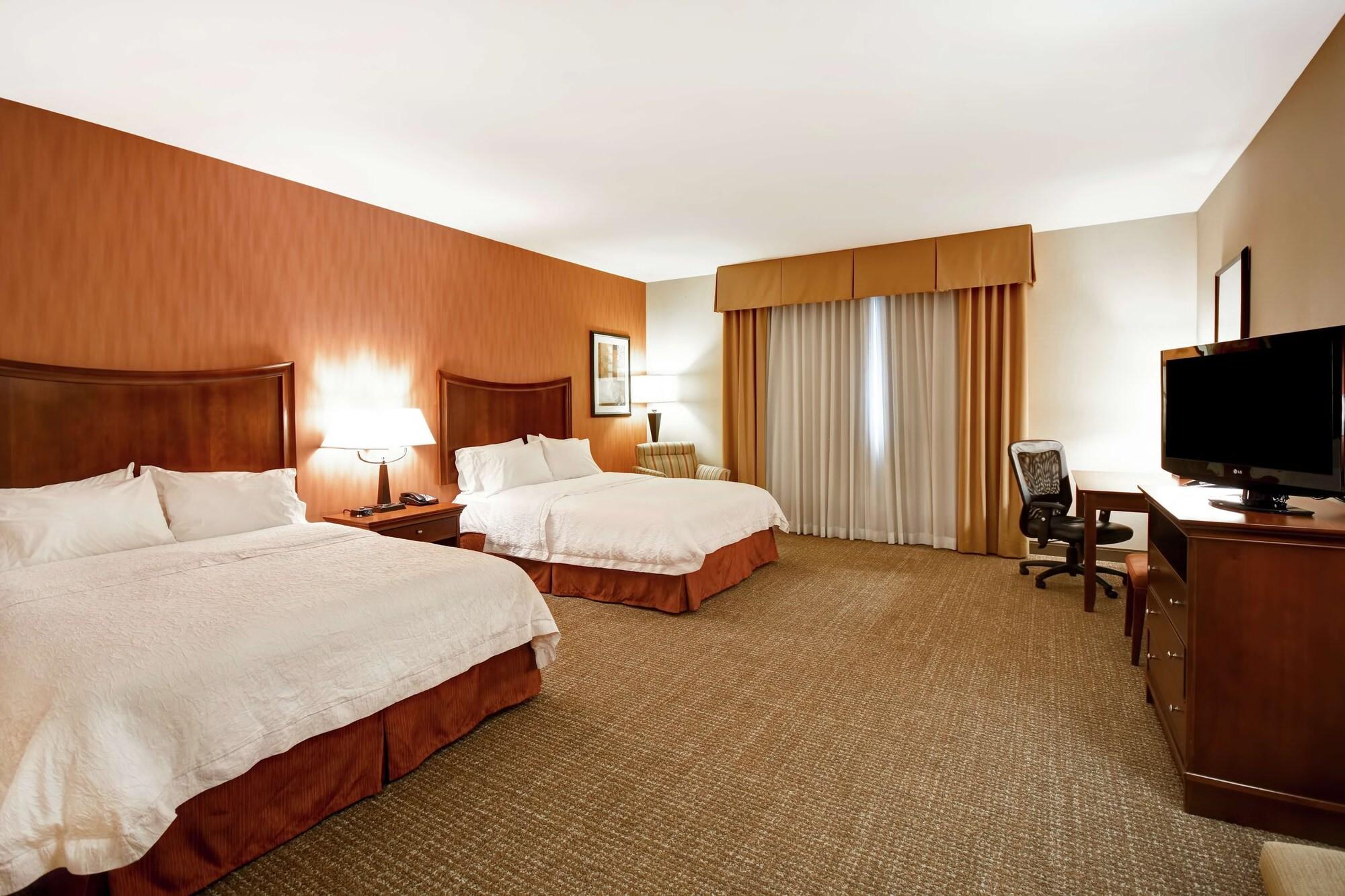 Hampton Inn & Suites Folsom Extérieur photo