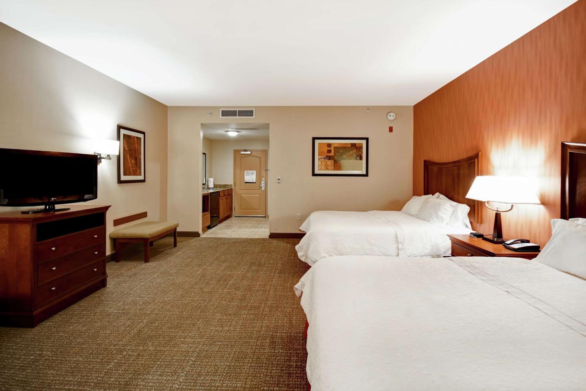 Hampton Inn & Suites Folsom Extérieur photo