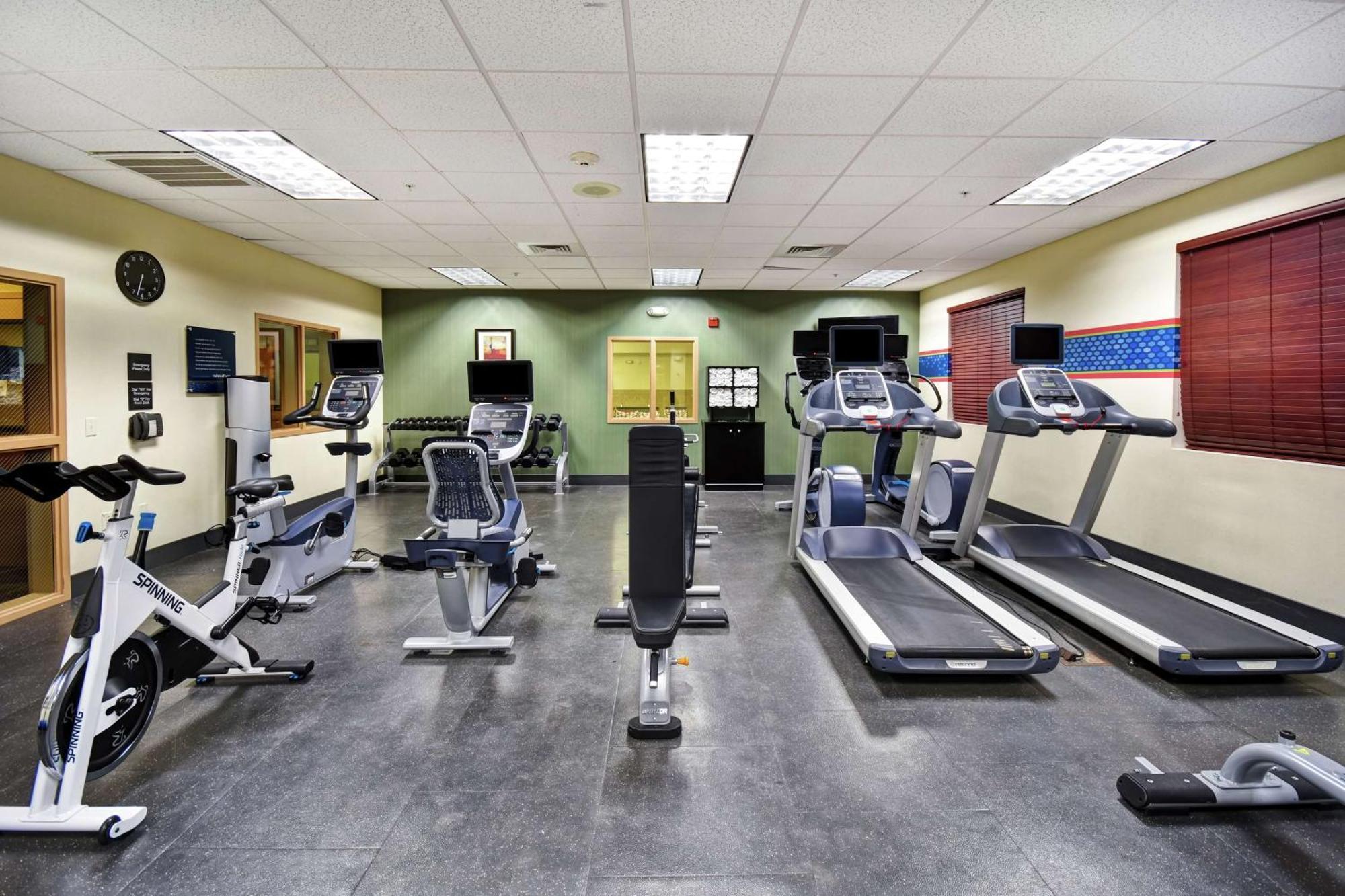 Hampton Inn & Suites Folsom Extérieur photo